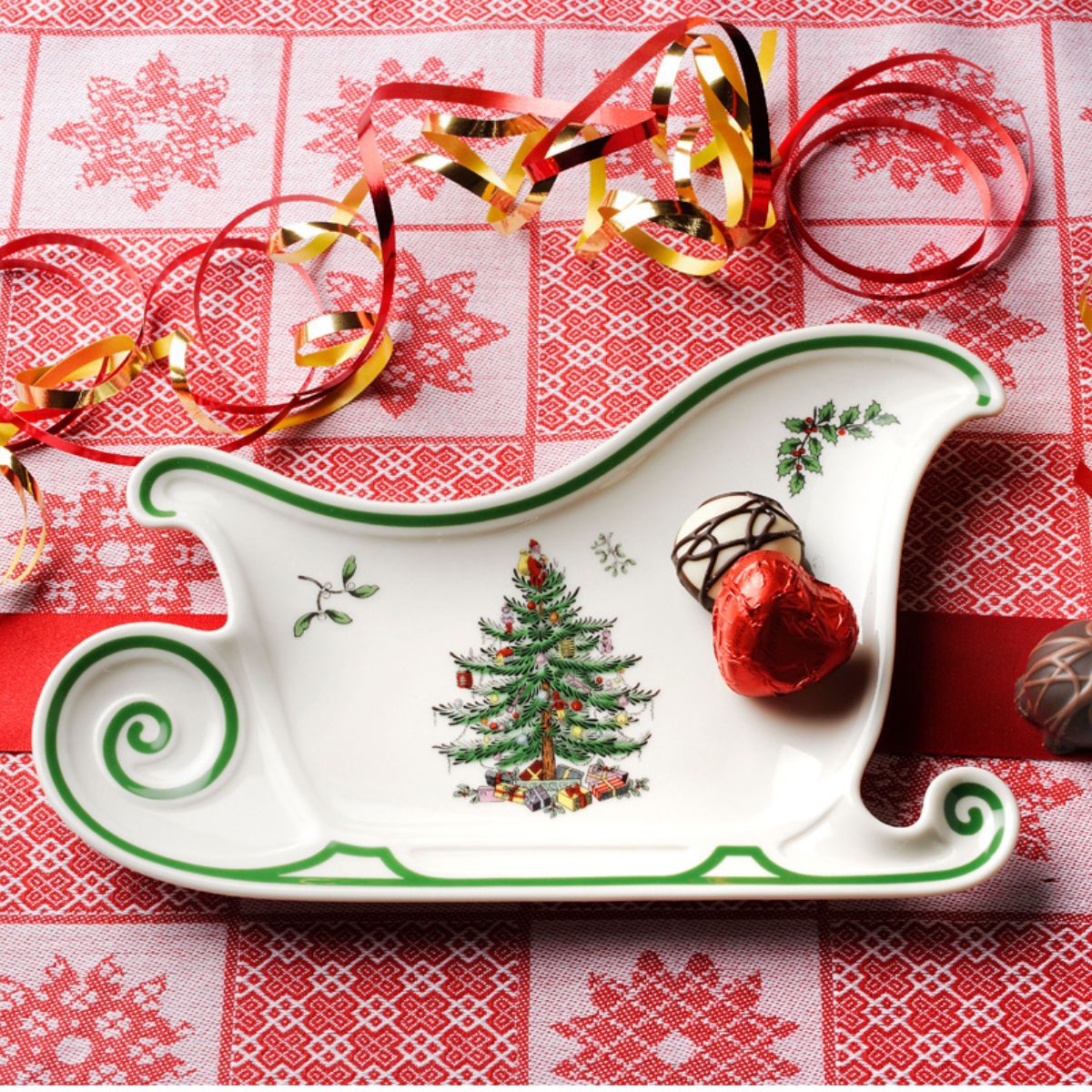 Christmas Tree 9" Sleigh Plate image number null